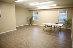 Blank slate studio in the Historic District - Image 6