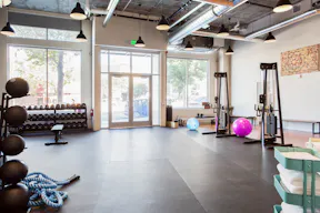 Industrial Studio in Castro - Image 4