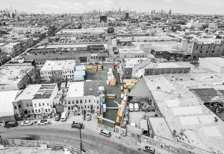 5k-20k SF of Paved Land for Rent - Image 2