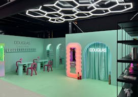 Industrial Pop-up Space in Cologne - Image 18