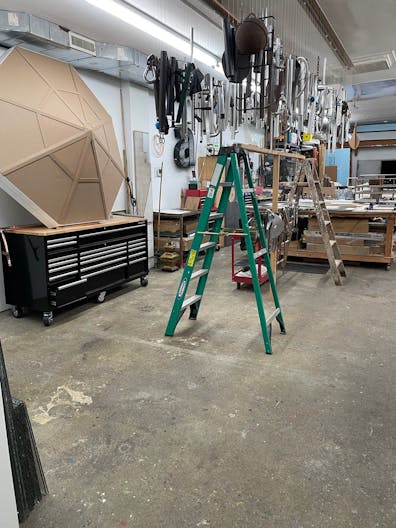 2300 SF Williamsburg WareHouse - Image 0