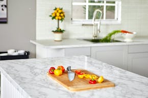 Miami Photo/Video Studio with Cyc Wall and Kitchen - Image 5