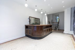 Aboukir Showroom - Image 7