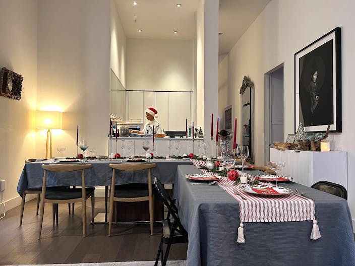 Spacious 14ft ceiling space in a Landmark Building - Image 3