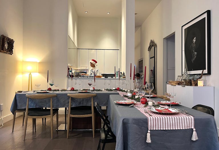 Spacious 14ft ceiling space in a Landmark Building - Image 3