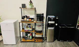 Flex Studio Space - Industrial - Class/Meeting/Photography & more! - Image 6