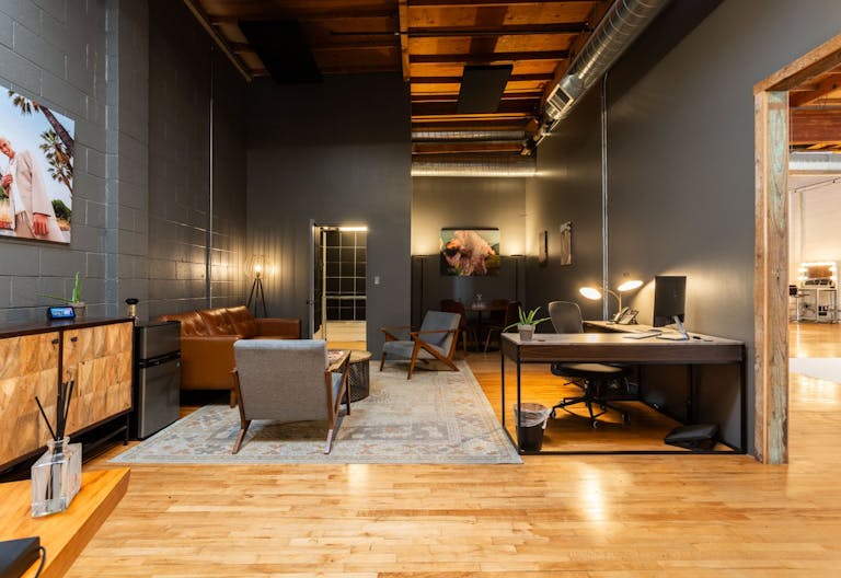 Beautiful VIP Executive Meeting Room - Silver Lake, Los Angeles close to Echo Park - Image 0