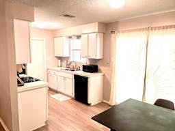 Lovely Central Austin Duplex! - Image 1