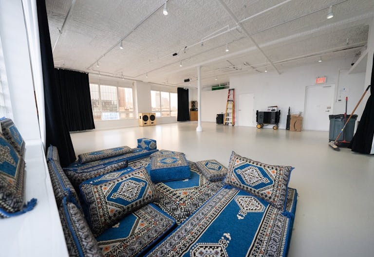 Studio With Amazing Views near Dimes Square - Image 4