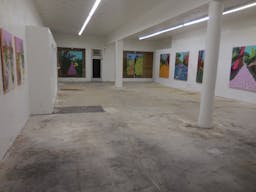 Ground Floor and Window Panel Advertising Space - prime retail pop-up space - Image 15