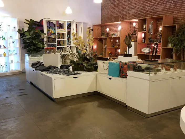 Artist space in the heart of Arts District - Image 4