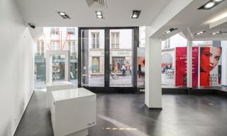 Boutique for Rent - Close to Montorgueil - Ideal for Pop-Up Store / Showroom - Image 2