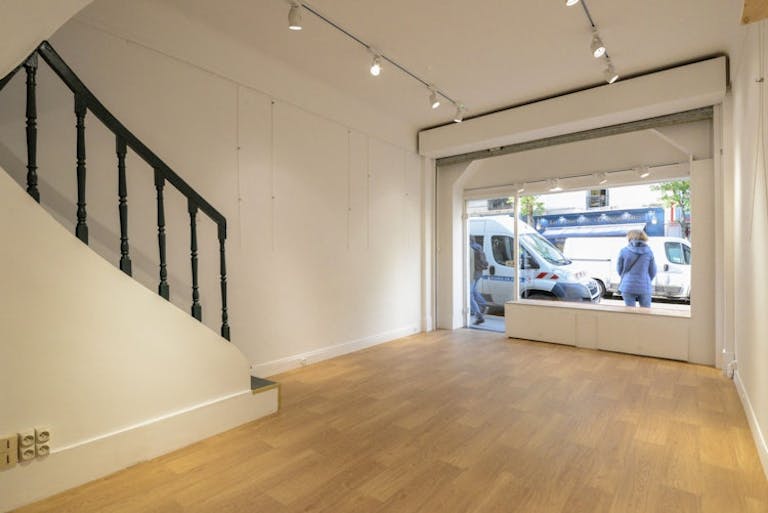 Boutique éphémère - Pop up store - rue des Batignolles  - Image 2