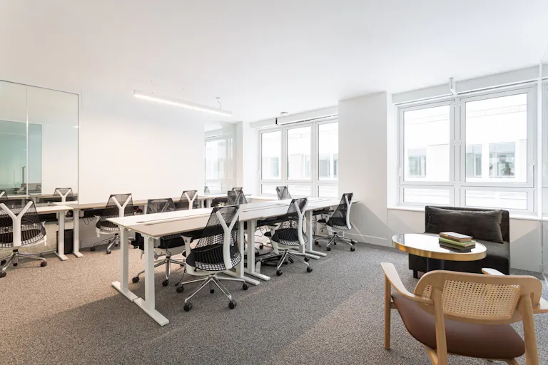Coworking au c?ur du 9�me arrondissement de Paris- Bureau 12 postes - Image 3