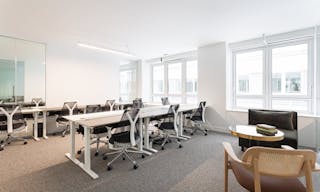 Coworking au c?ur du 9�me arrondissement de Paris- Bureau 12 postes - Image 3