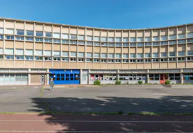 Batiment Institutionnel - Image 8