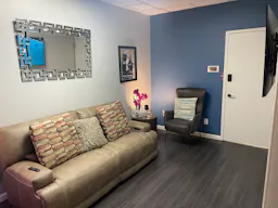 Astoria NYC Pop-Up & Content Studio | Private Office for Shoots & Brand Use - Image 1