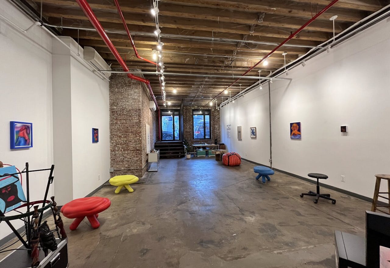 White Box with Brick Accent Wall Premium Gallery Space - Image 0