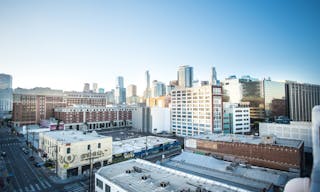 DTLA 12,000sf Rooftop with Gorgeous Skyline Views - Image 3