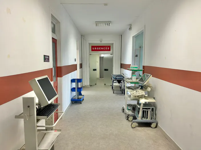 Décor/Lieu de tournage: Hôpital - Image 3