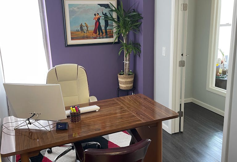 Astoria NYC Pop-Up & Content Studio | Private Office for Shoots & Brand Use - Image 3