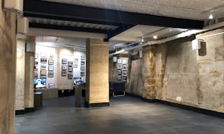 Central Paris Showroom next to Louis Vuitton HQ near Marais - Image 0