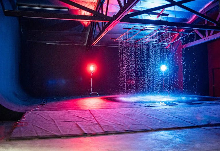 Photo Studio with Rain Feature and RGB Tunnel - Image 0