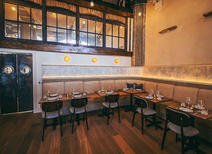 Charming Brooklyn Restaurant & Lounge - Image 2