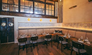 Charming Brooklyn Restaurant & Lounge - Image 2