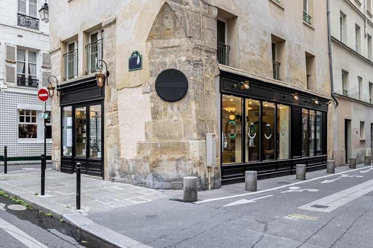 Charmante boutique � SAINT GERMAIN DES PR�S - Image 1