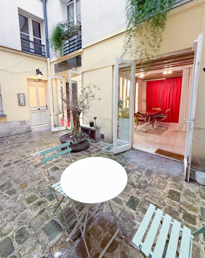 Boutique/atelier/galerie en plein coeur du Marais - Image 2