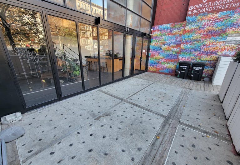 Retail Cafe Use / Lower East Side - Image 2