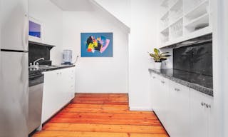 Stunning Open Art Gallery in Chelsea - Image 4