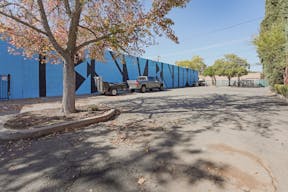 Industrial multi- use space in sacramento - Image 9