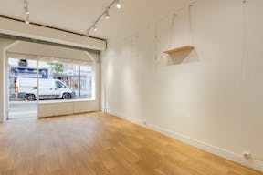 Pop-Up Shop in Batignolles - Image 10