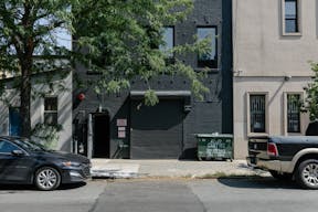 White Commercial Kitchen Photostudio - Image 13