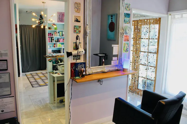 Salon Space for Rent with Ocean View in Laguna Beach! - Image 3