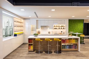 High-End Private Studio with Versatility - Image 5