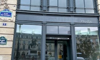 Corner Boutique - Prime Location - Place des Victoires - Ideal Pop-Up Store / FW Showroom - Image 0