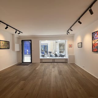 Perfect showroom on Rue Charlot - Image 6