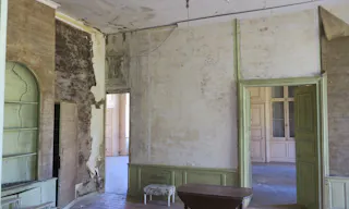 Château du XVIIIe siècle abandonné - Image 4