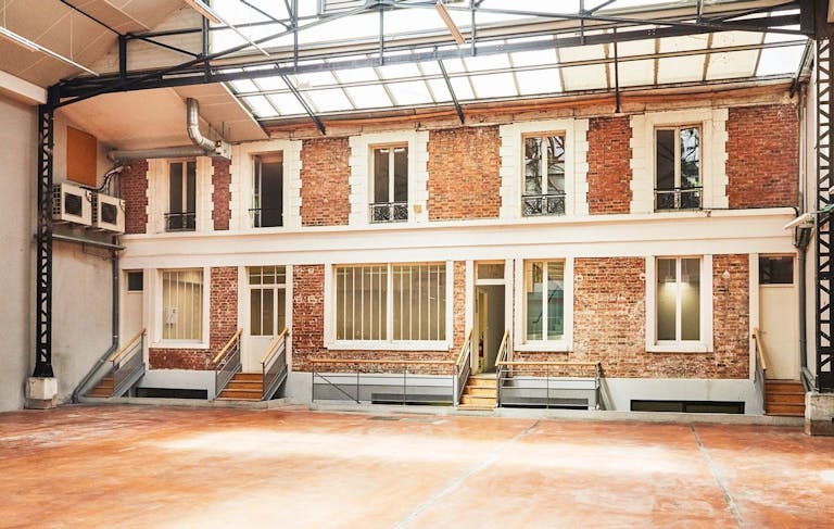 Unique Hybrid Space in Paris - Image 1