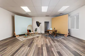 Unique Space with Interchangeable Walls - Image 3
