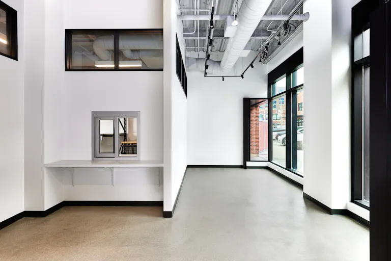 Elegant Storefront in Fulton Market - Image 2