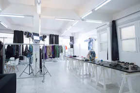 Showroom en plein coeur de Paris 10ème - Image 9