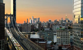 Sun-Drenched, Sleek Industrial Space in DUMBO - Image 11