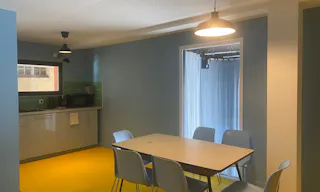 Location bureau individuel avec acc�s aux communs, dans un immeuble d'architecte coeur des Chartrons � Bordeaux - 30M2 - Image 8