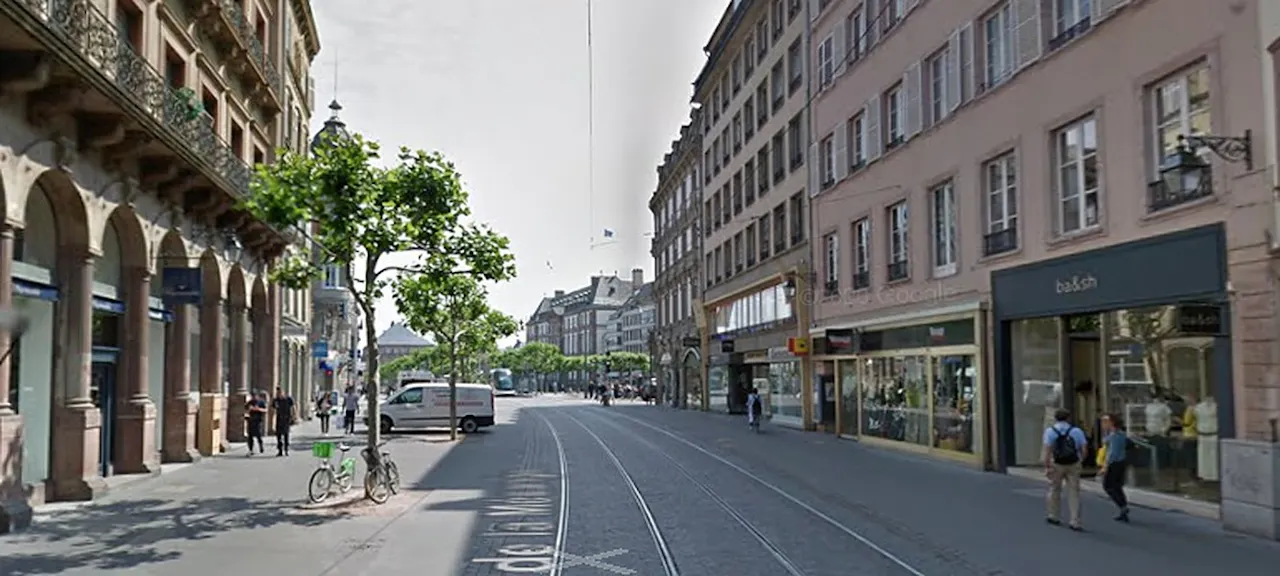 Boutique Shop for Rent - Strasbourg Hypercentre - Image 2