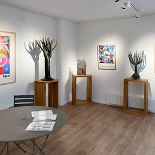 Montmartre gallery space - Image 2