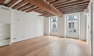 Élégante Galerie Éphémère à Paris - Image 2